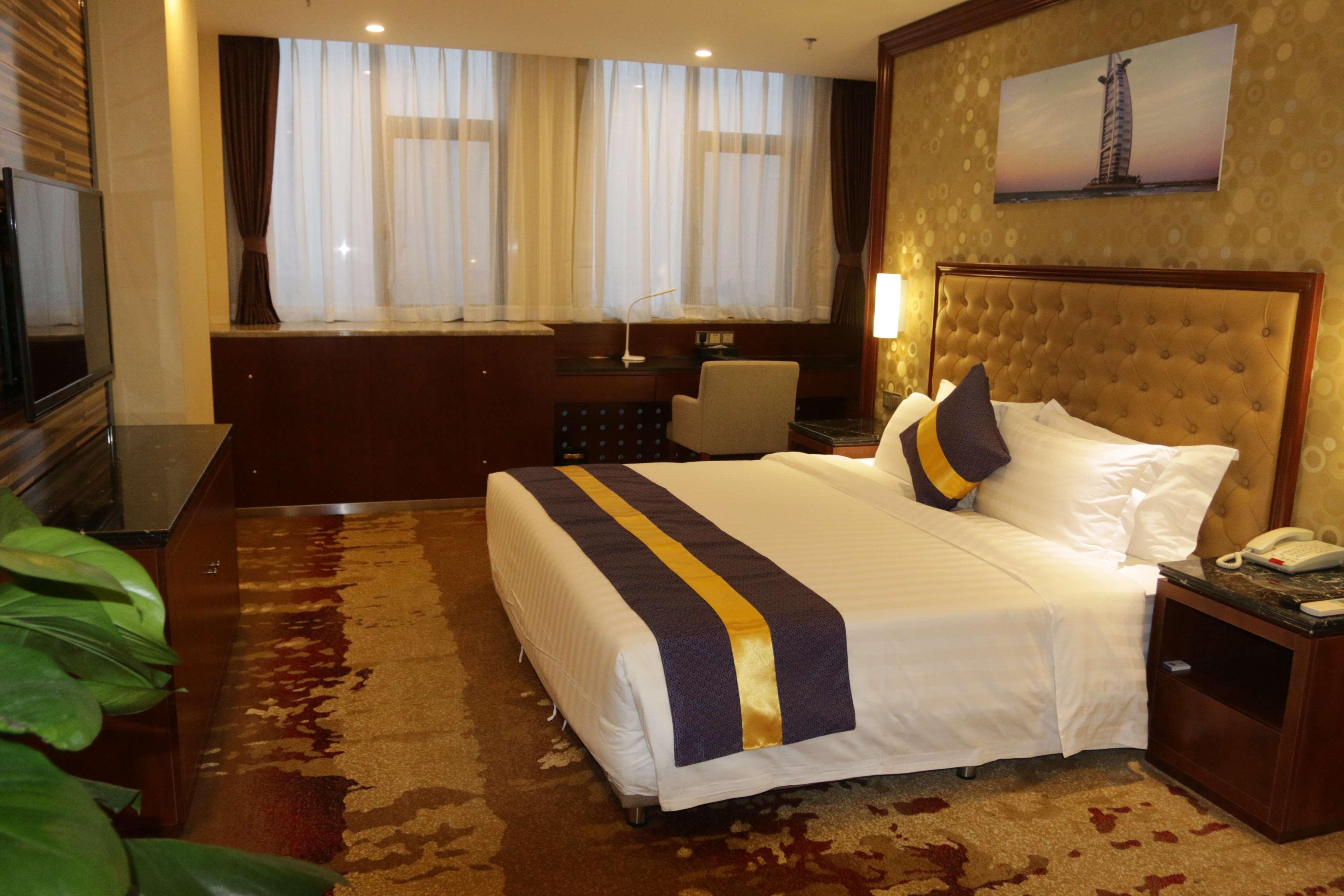 Best Western Hotel Yantai Extérieur photo